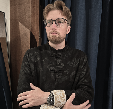 Profile / CV